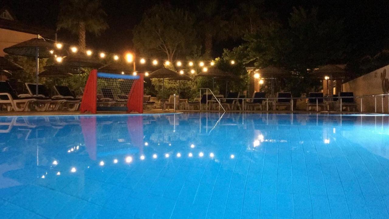 Leons Sun Village Apartments Marmaris Exterior photo